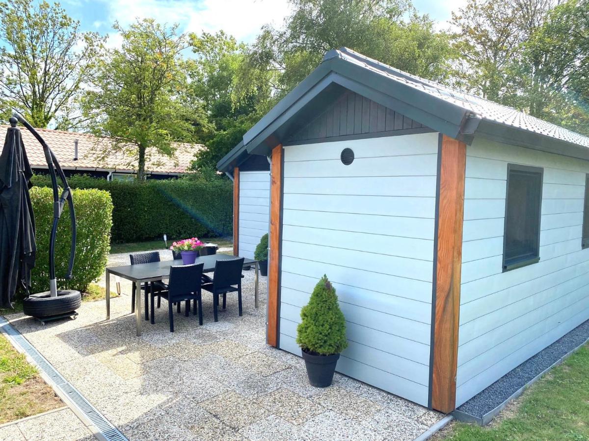 Scherpenisse Oosterschelde Lodge Met Veel Privacy En Dicht Bij Het Water מראה חיצוני תמונה